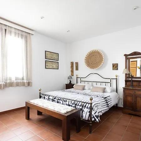 Casa La Rueda With Pool *