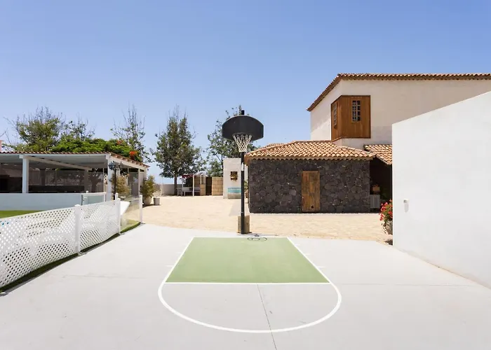 Casa La Rueda With Pool * 阿德耶