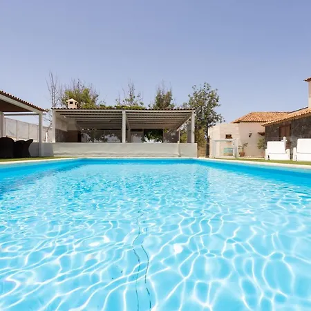 Casa La Rueda With Pool Villa *